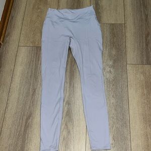 Grey fabletics 28" power hold leggings!